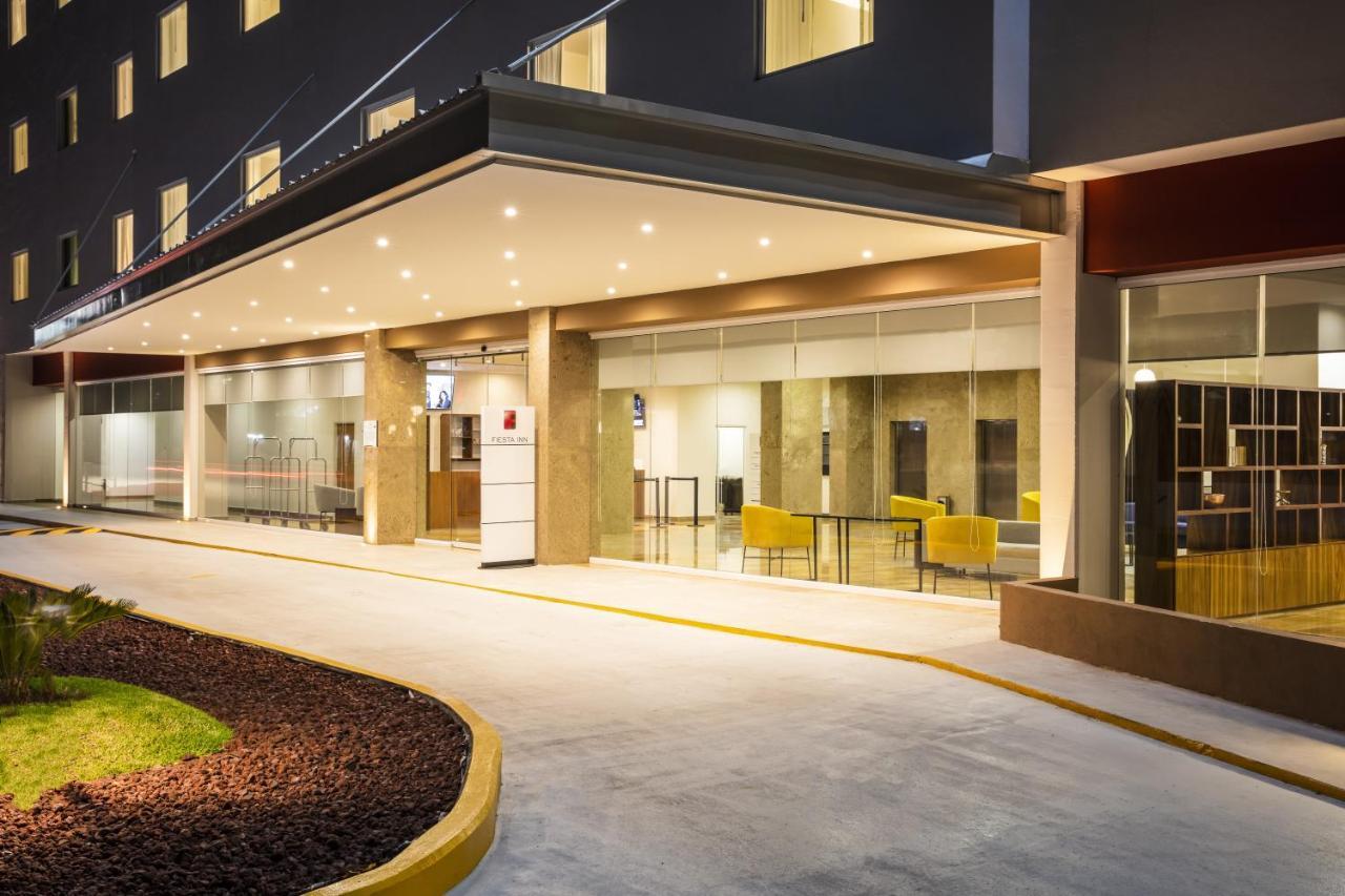 Fiesta Inn Guadalajara Periferico Poniente サポパン エクステリア 写真