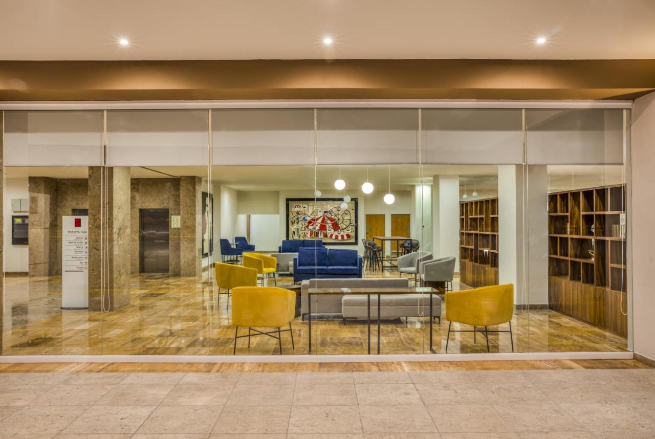 Fiesta Inn Guadalajara Periferico Poniente サポパン エクステリア 写真
